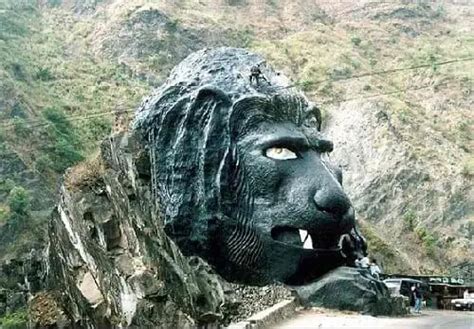 lion's head baguio description|The Fascinating History of Baguio's Iconic Lion .